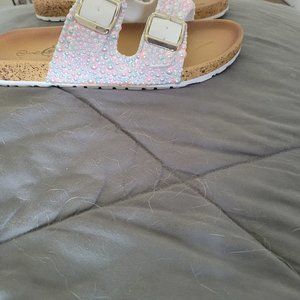 Pearlized Women's wedding Sandals